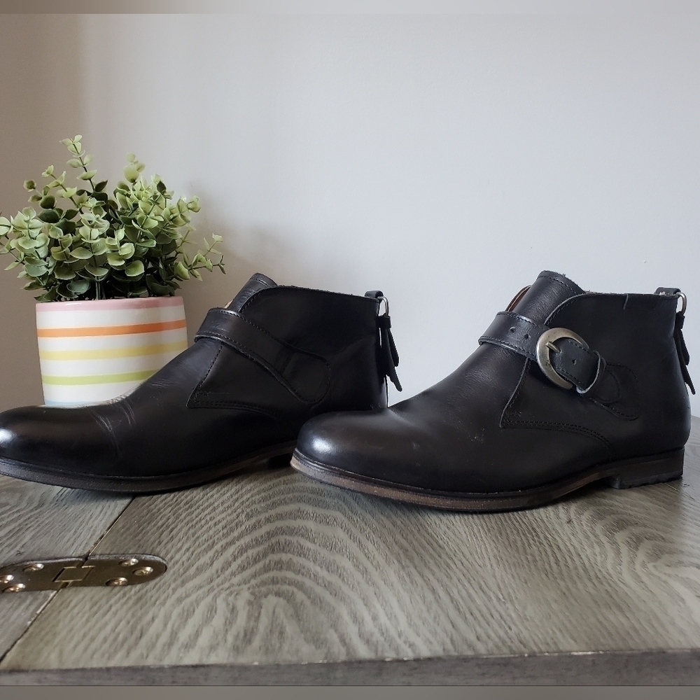 AIGLE short black leather booties. Size US 5.5 - Picture 4 of 12